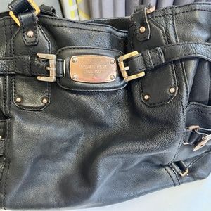 Michael Kors Black Leather pocketbook